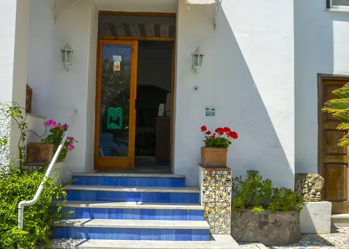 Panoramica - Ponte イスキア島