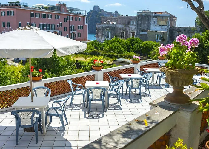 ホテル Panoramica - Ponte 3*