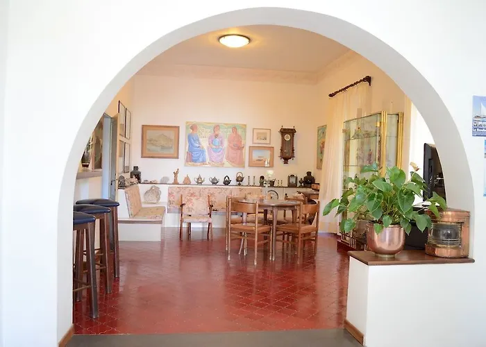 Panoramica - Ponte 3* イスキア島