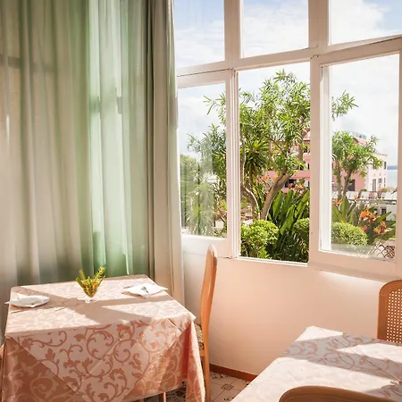 Hotel Panoramica - Ponte 3*
